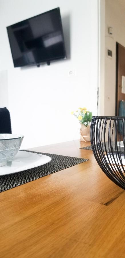 Spacious And Cozy Apartment - Ajia Apartment Tirana Exteriér fotografie